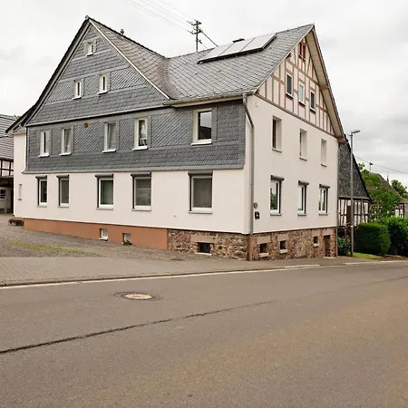 'zum Moseltal' * Raversbeuren